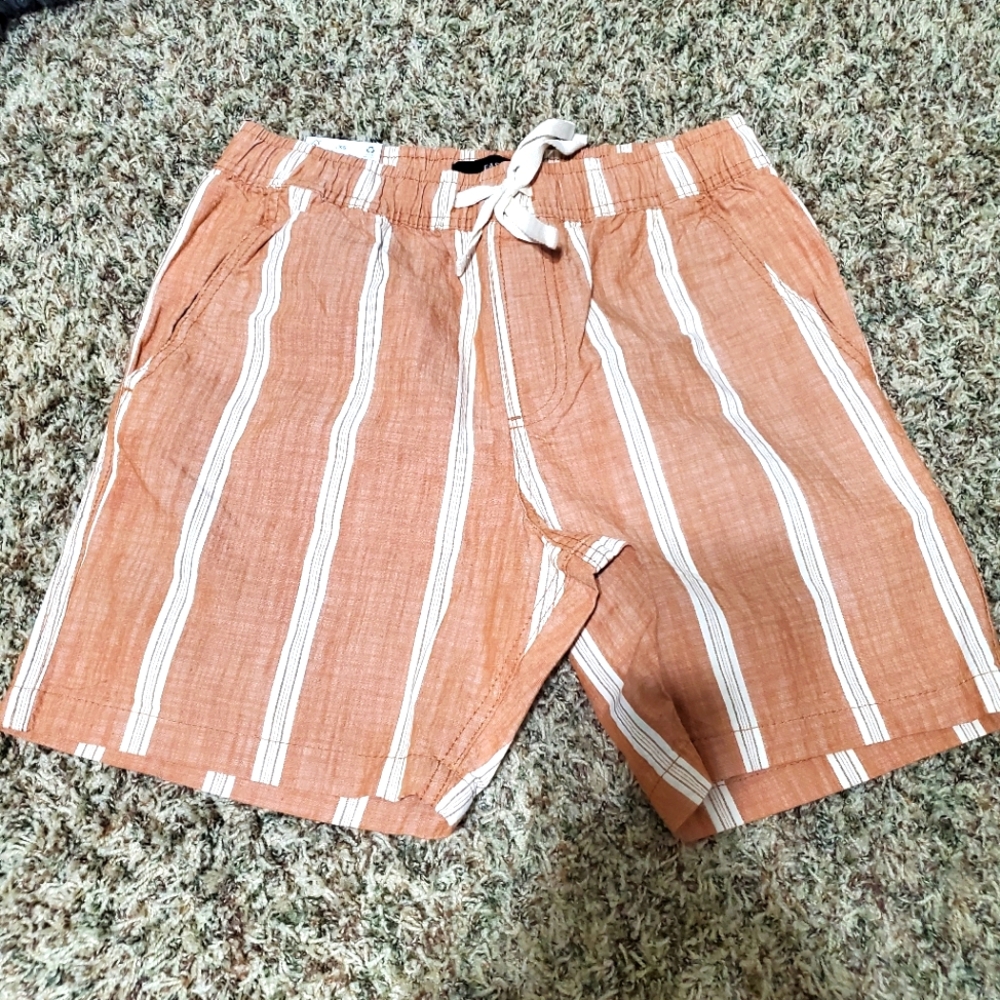 Mens cotton on easy shorts